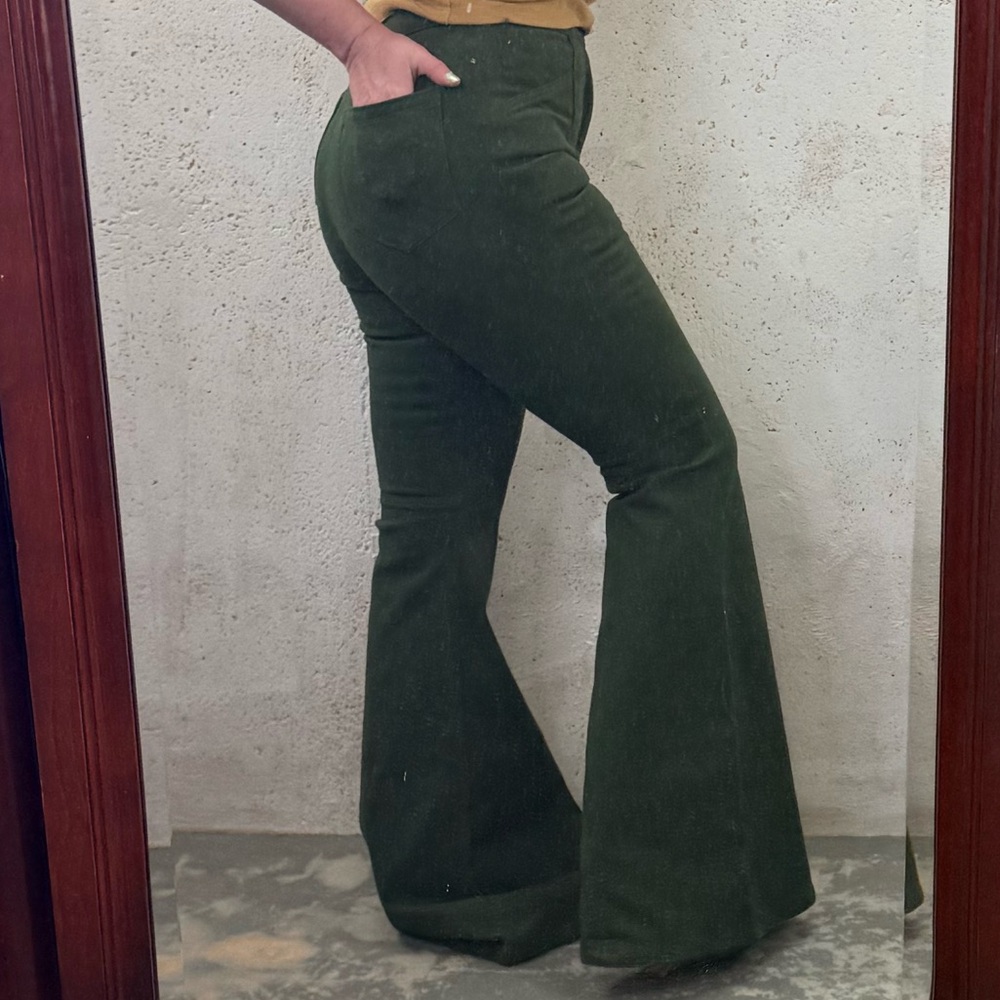 Flying Tomato Green Wide Leg Bell Bottom Flare Pants New With Tags Size Small - Picture 2 of 12